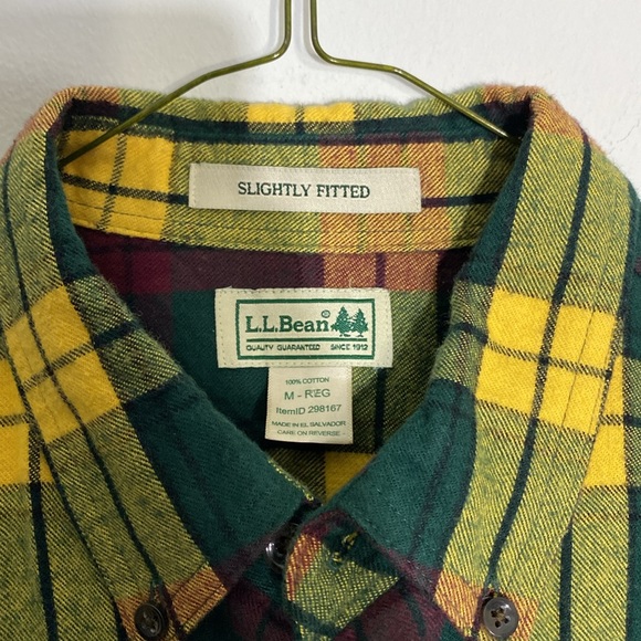 L.L. Bean Flannel Size Medium - Picture 2 of 6